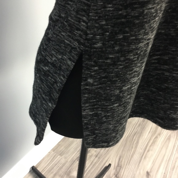 Zara 3/4 Sleeve Scoop Neck Peppered Tunic Sweater - Picture 4 of 5